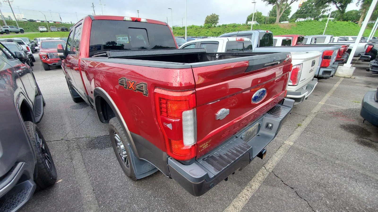 Used 2017 Ruby Red Metallic Ford Lariat image 8