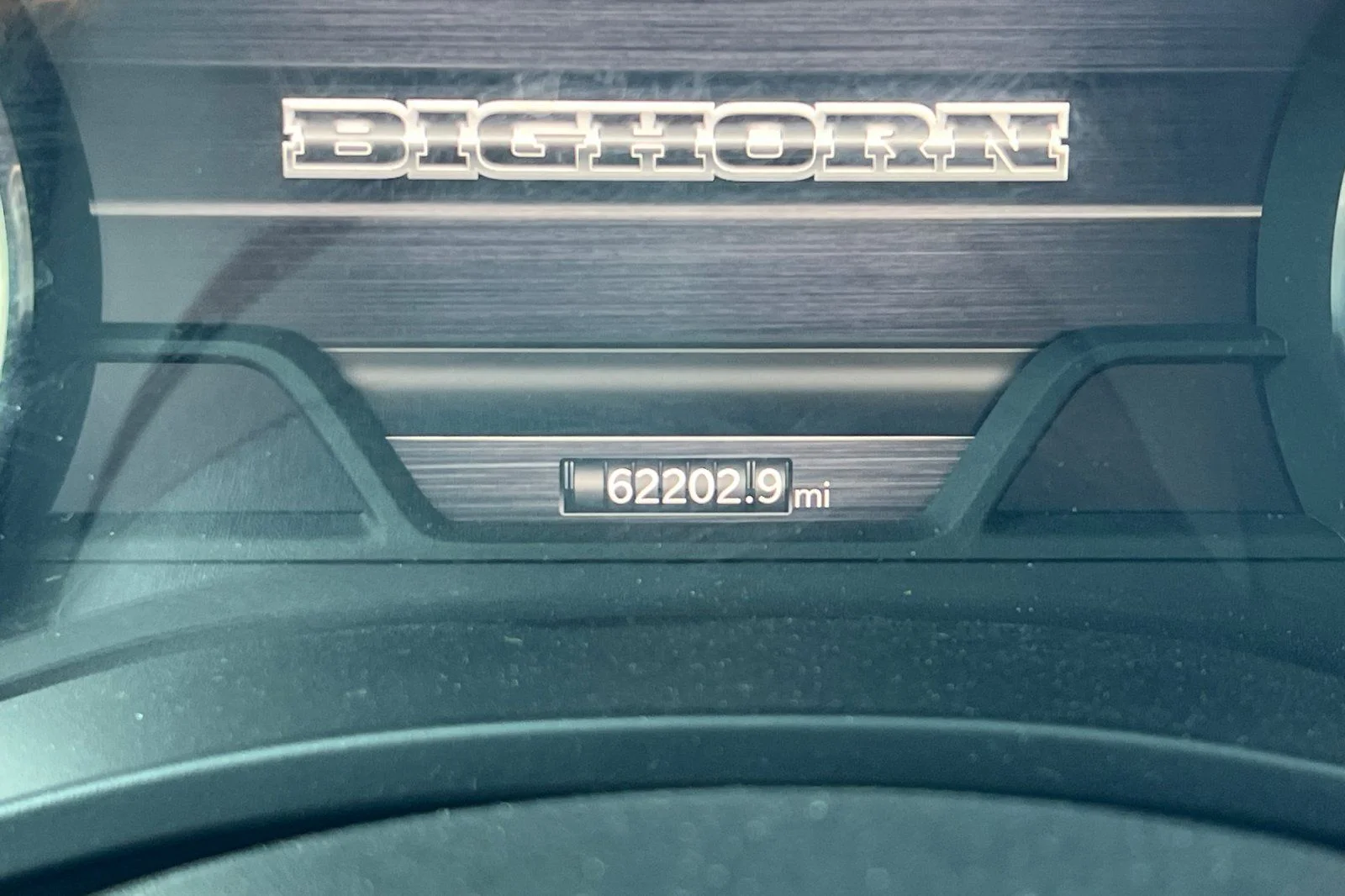 Used 2025 White Ram Big Horn/Lone Star image 24