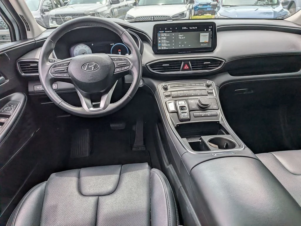Used 2023 Silver Hyundai SEL image 32