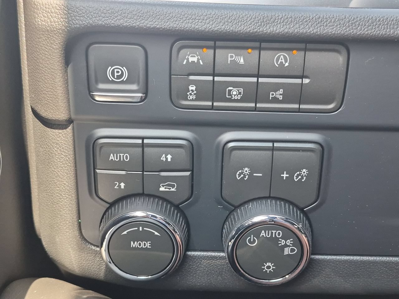 2026 Chevrolet Tahoe LS - Photo 18