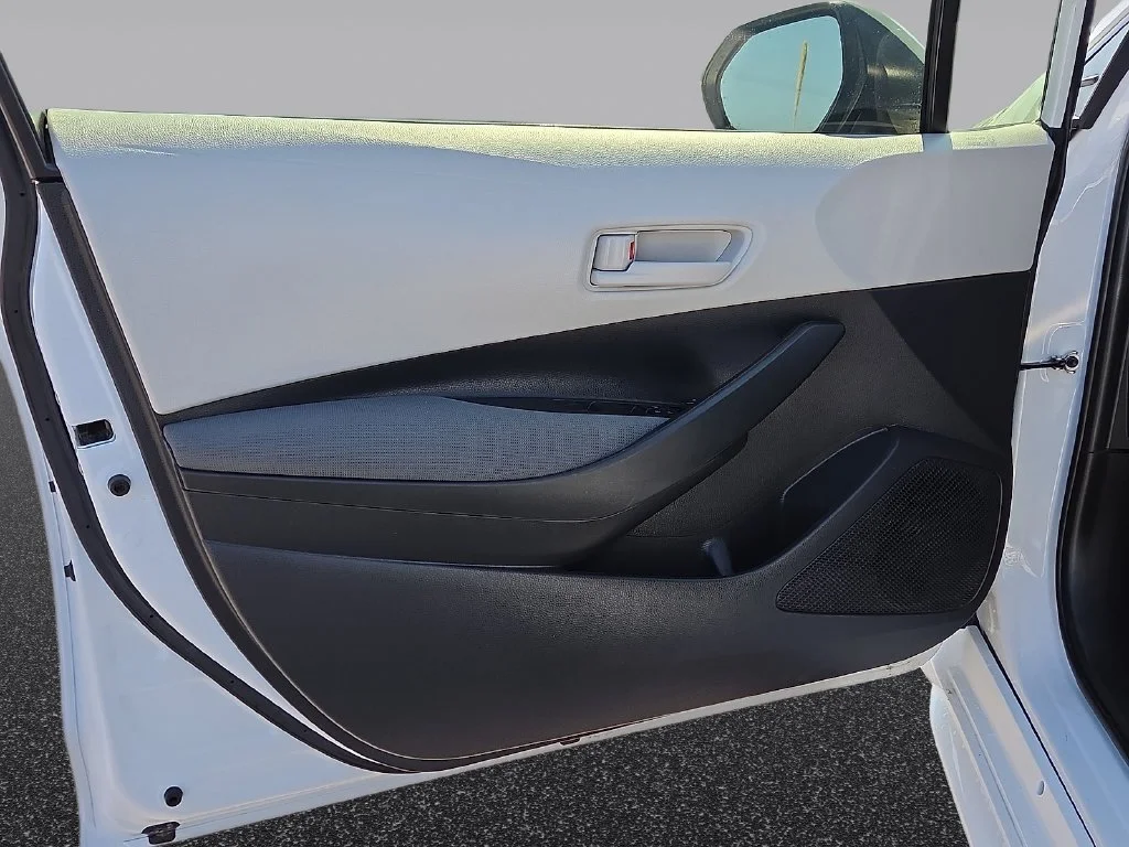 Used 2023 White Toyota LE image 13