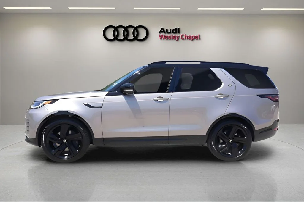 Certified Used 2025 Brown Land Rover Dynamic SE image 2