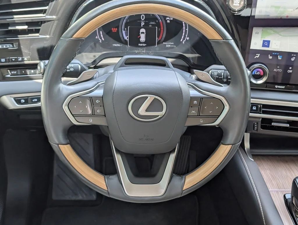 Used 2024 Black Lexus 350 Luxury image 24