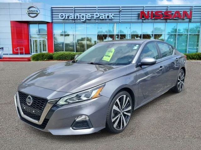 Used 2020 Gray Nissan 2.5 SR image 4