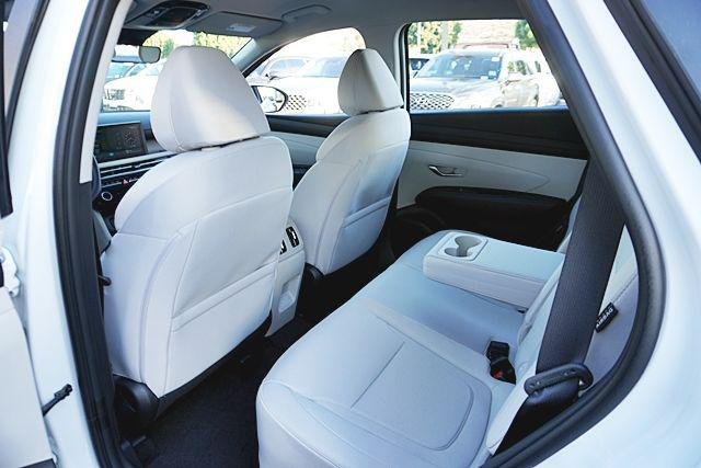 New 2026 White Hyundai Blue image 19