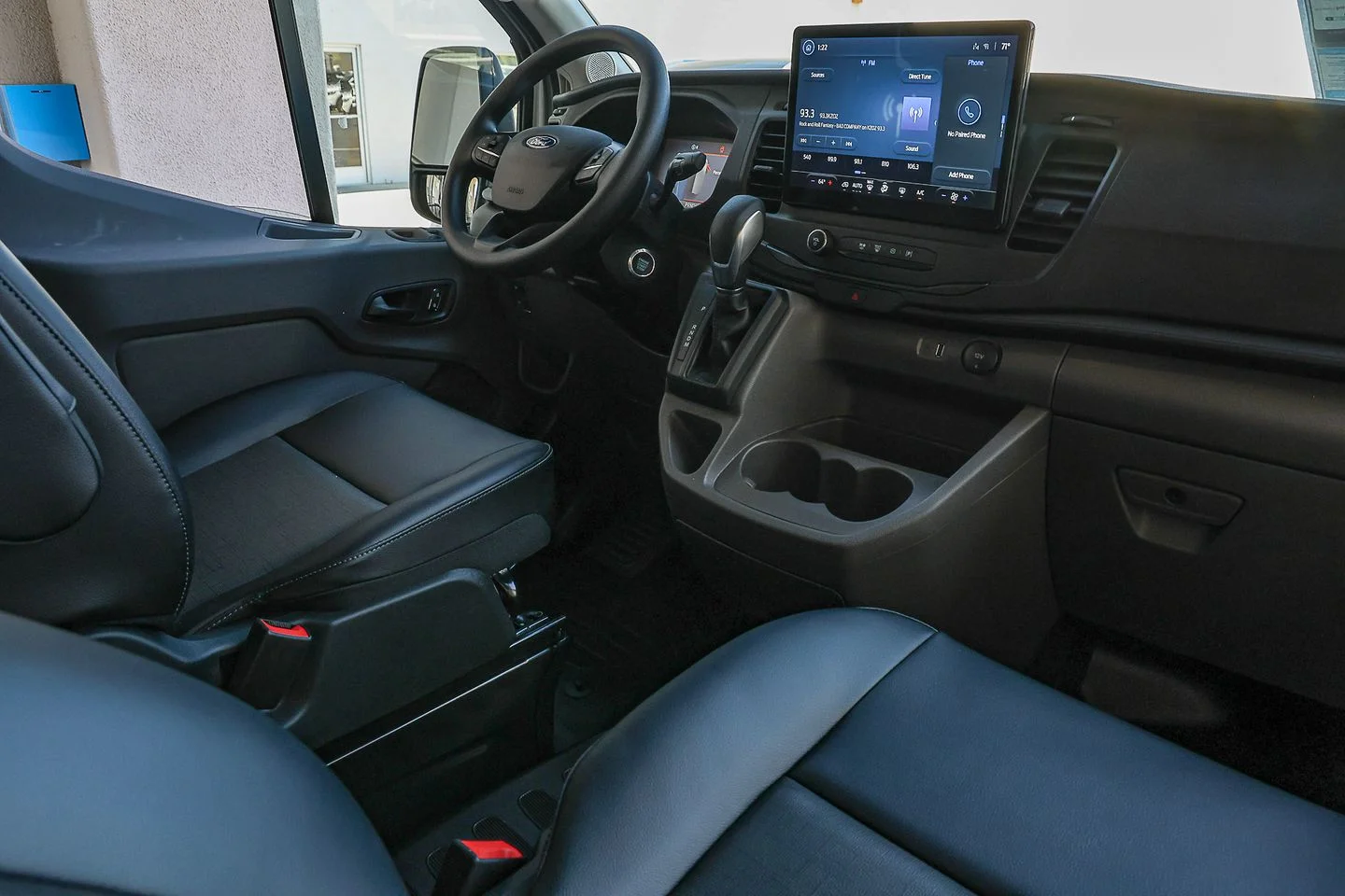 New 2026 Oxford White Ford Passenger Van XL image 33