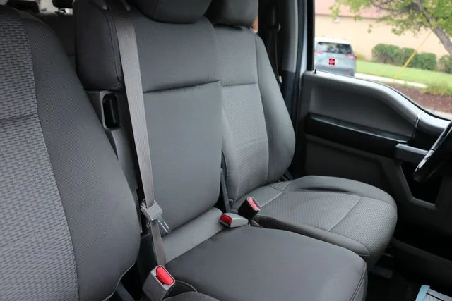 Used 2015 Oxford White Ford XLT image 32