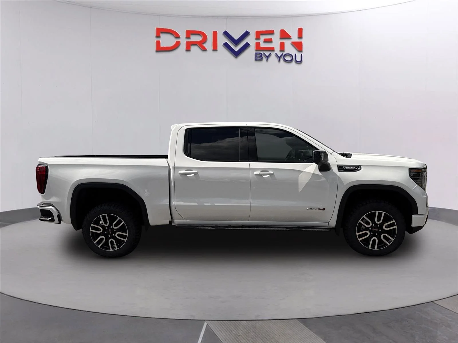 New 2026 Summit White GMC AT4 image 3
