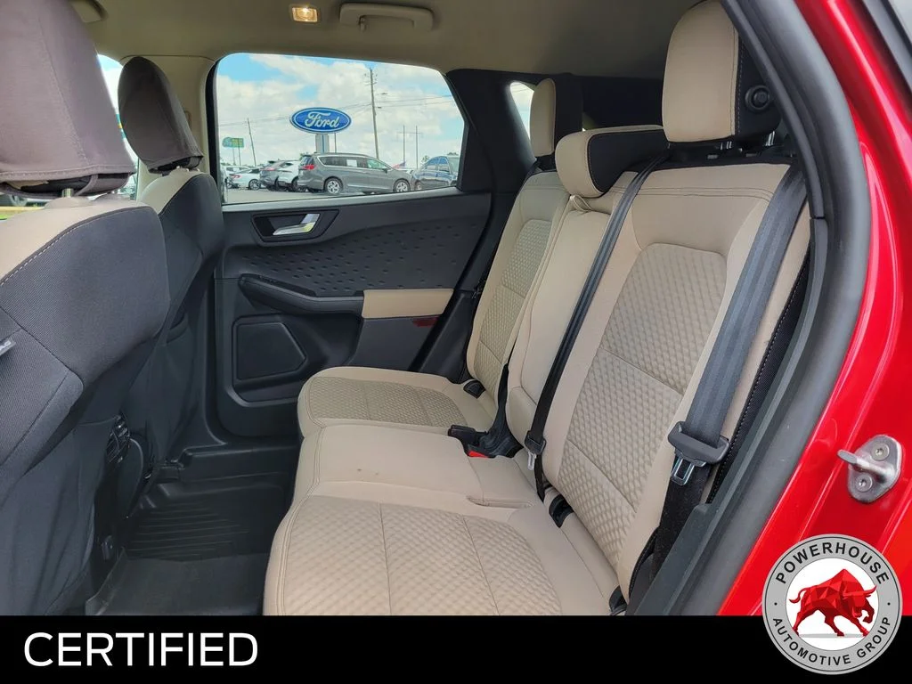 Used 2020 Red Ford SE image 16
