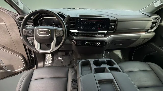 Used 2025 Silver GMC SLT image 16