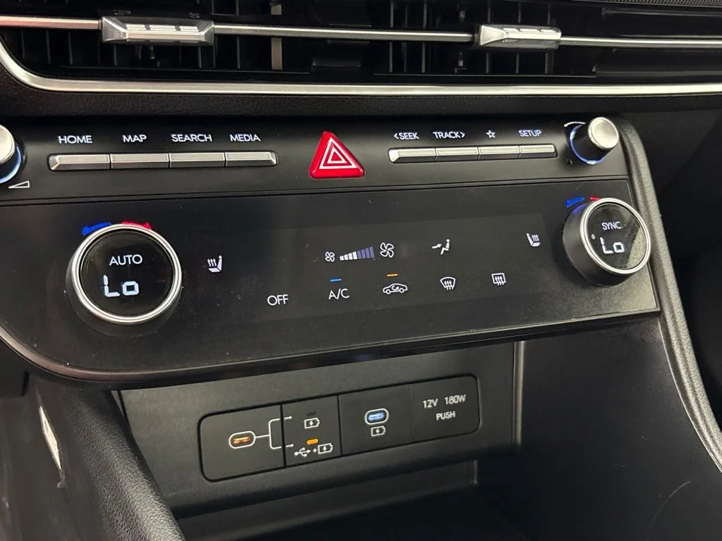 Used 2025 Gray Hyundai SEL image 32