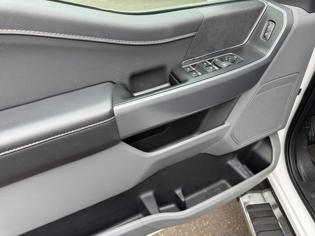 Used 2025 White Ford XLT image 11