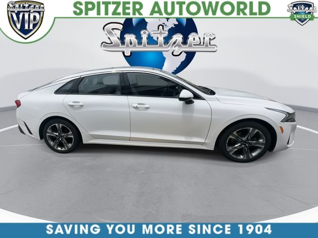 Used 2024 White Kia EX image 10