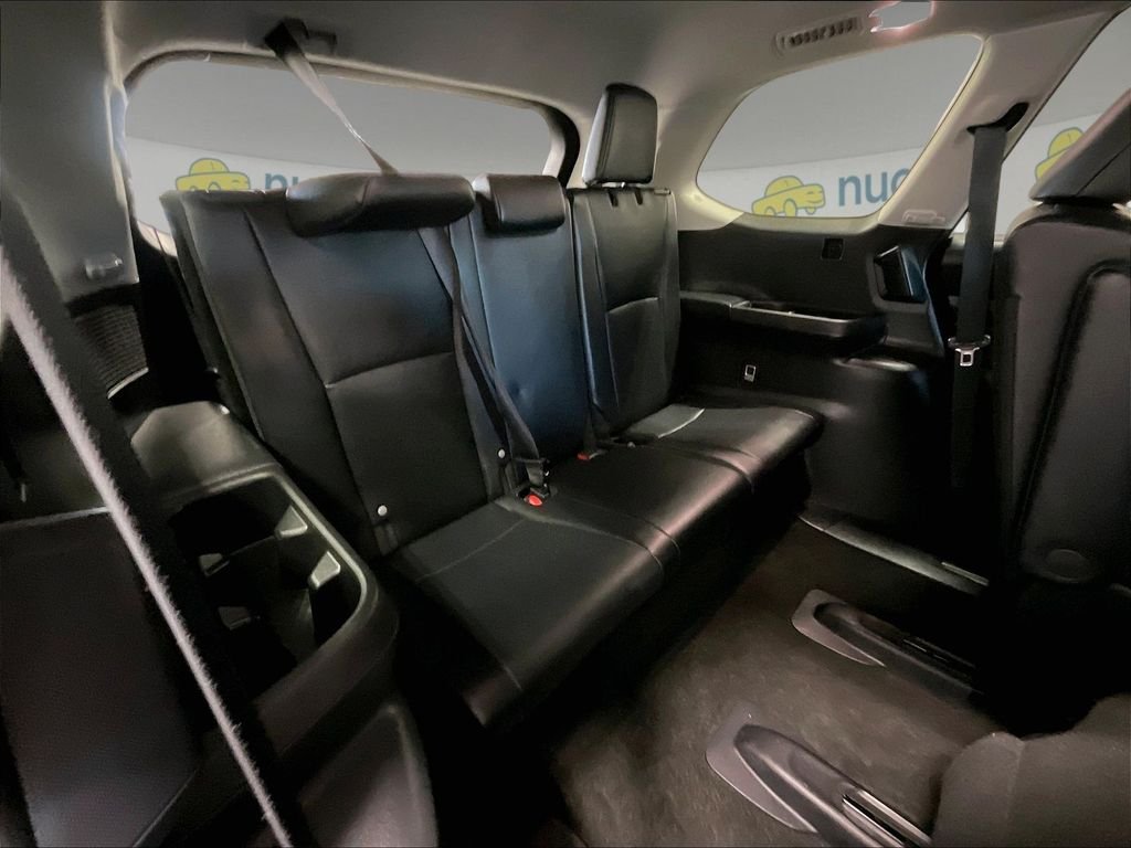 Certified Used 2025 Silver Toyota XLE image 17
