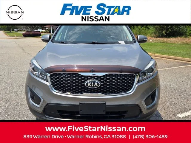 Used 2018 Silver Kia LX image 2