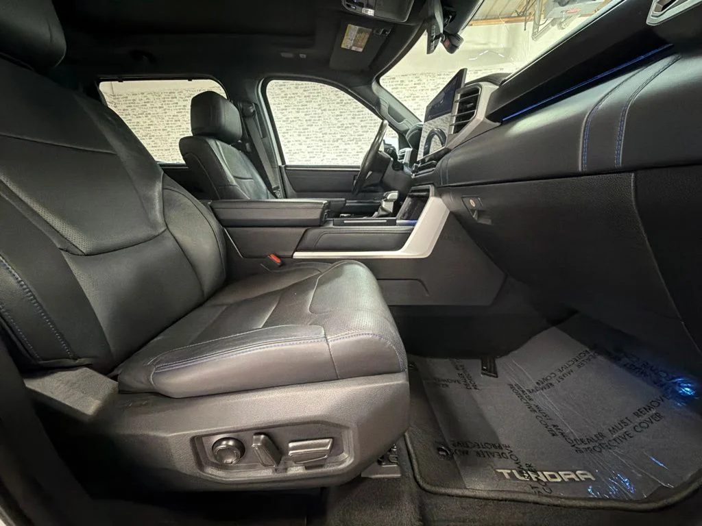 Used 2022 Wind Chill Pearl Toyota Platinum image 11