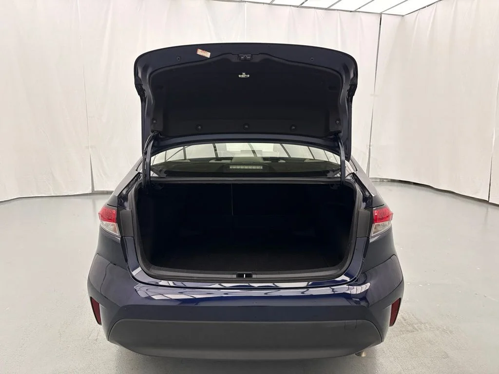Used 2023  Toyota LE image 14