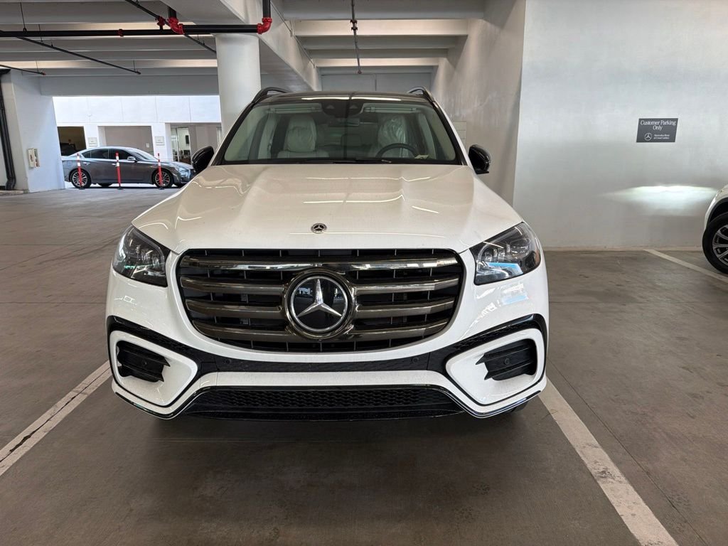 Certified Used 2025 White Mercedes-Benz GLS 580 image 2