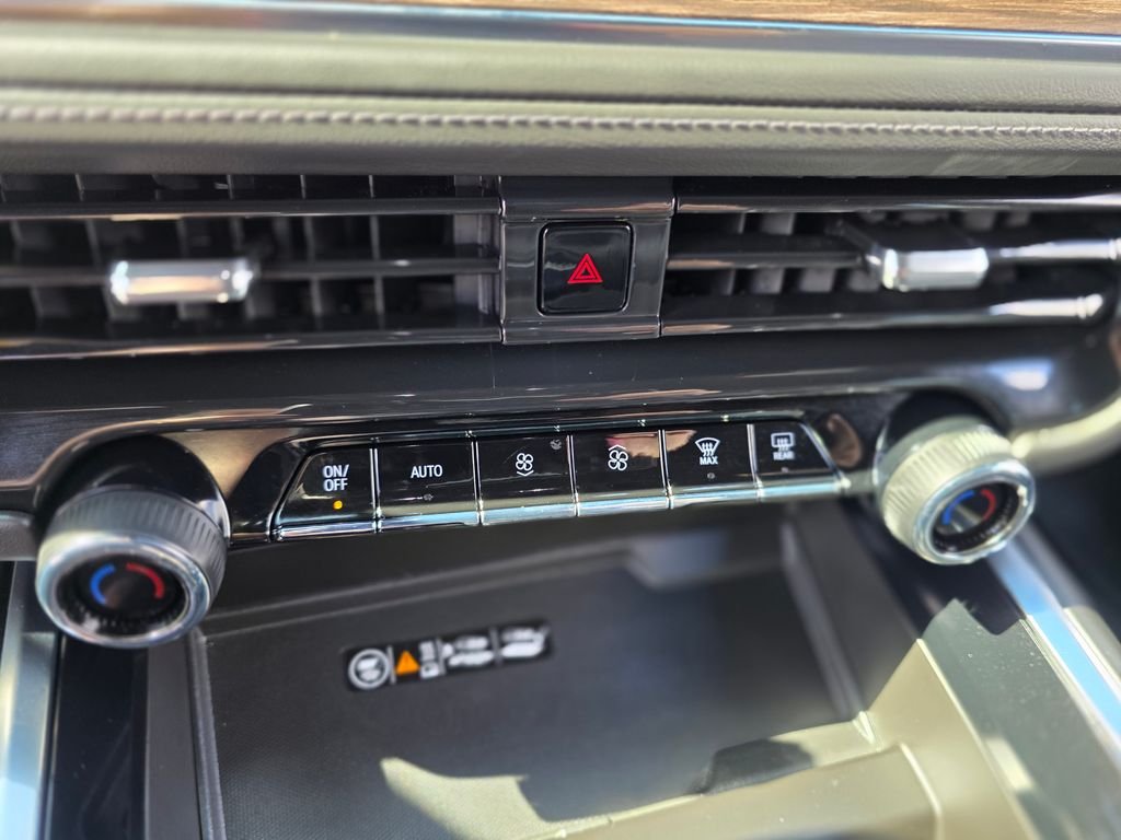 2025 Chevrolet Tahoe LT - Photo 35