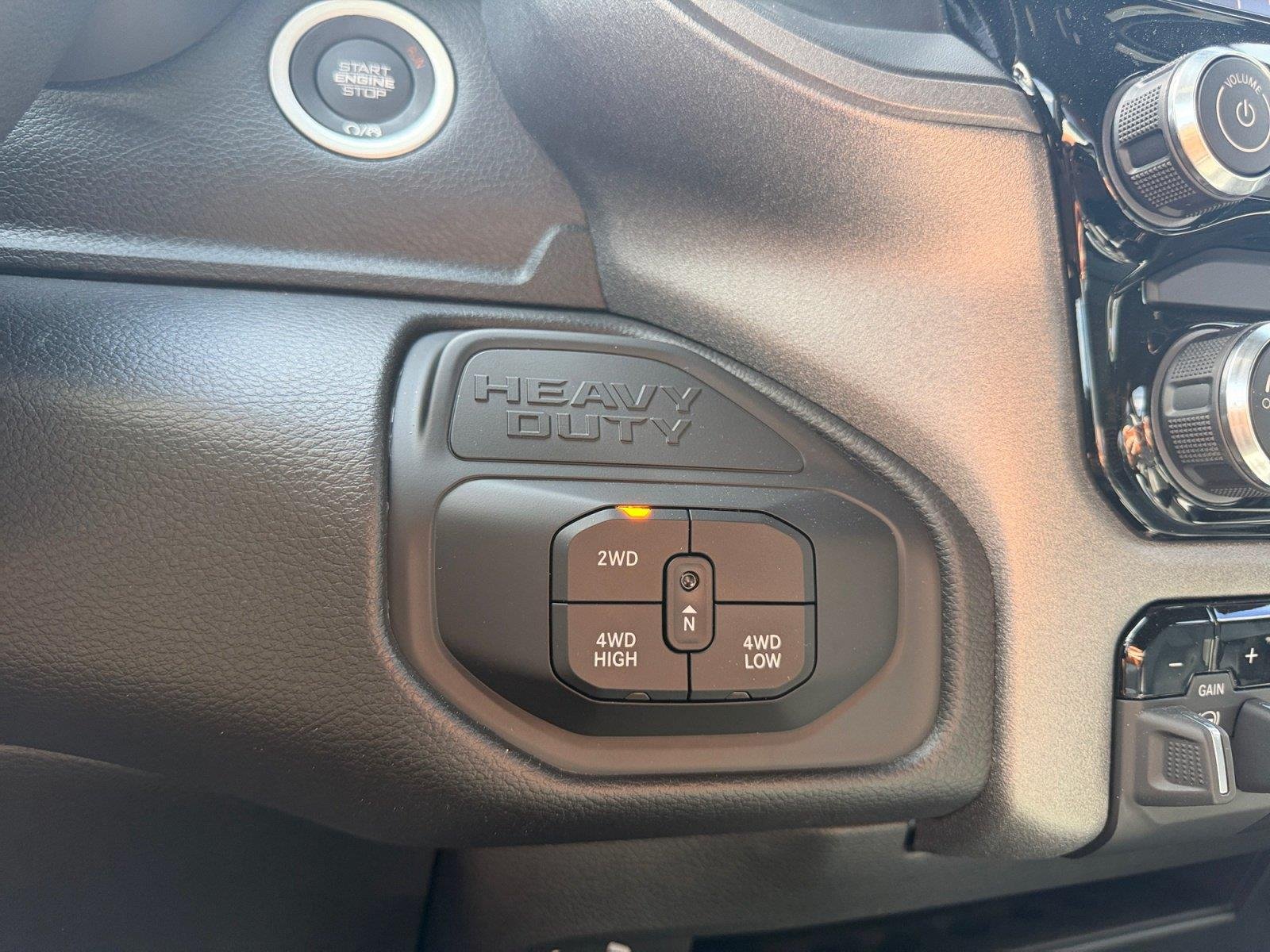2026 RAM 2500 Tradesman - Photo 25