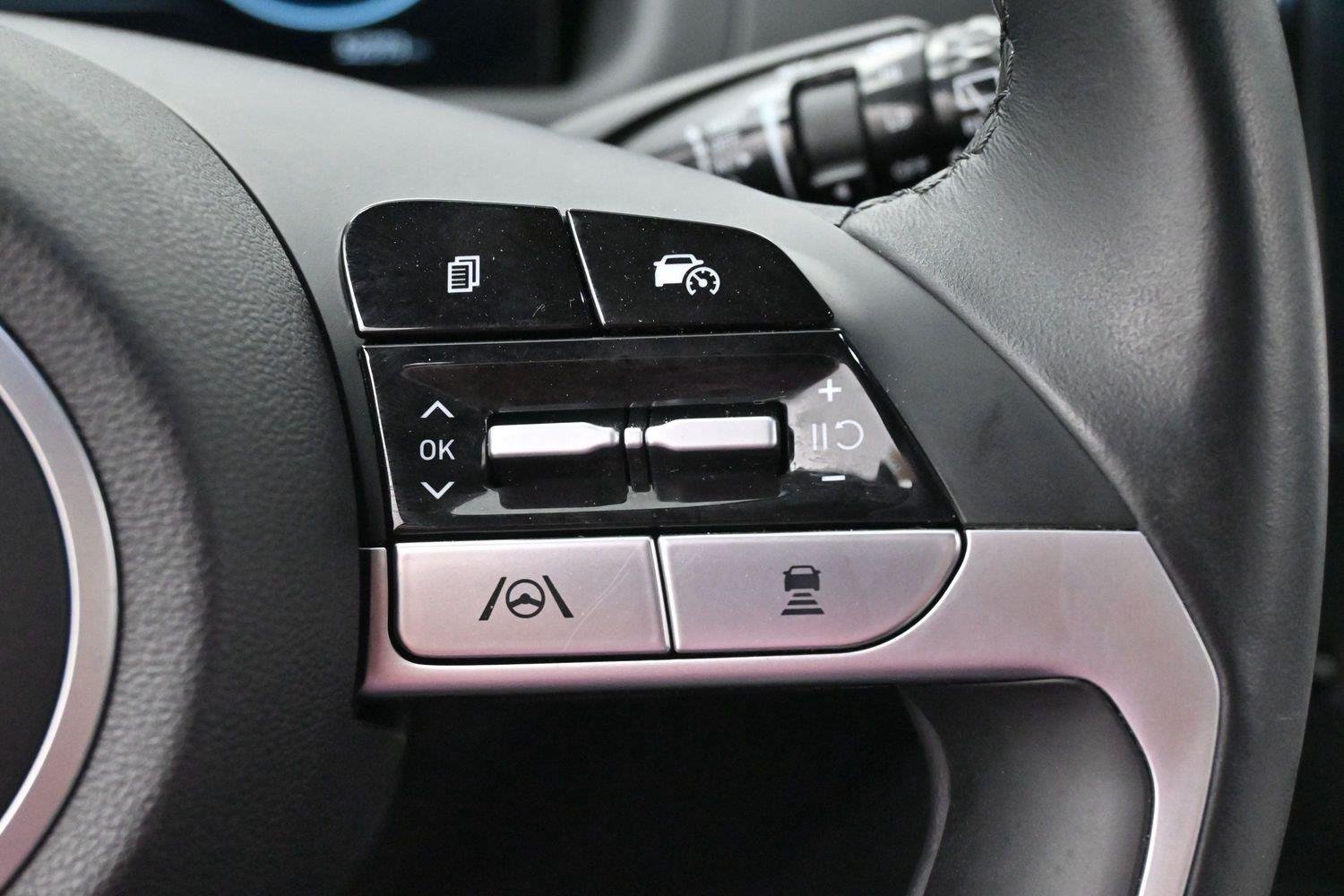 Used 2023 Serenity White Pearl Hyundai SEL image 18