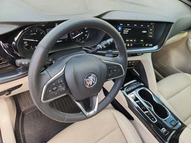 Used 2023 Red Buick Essence image 10