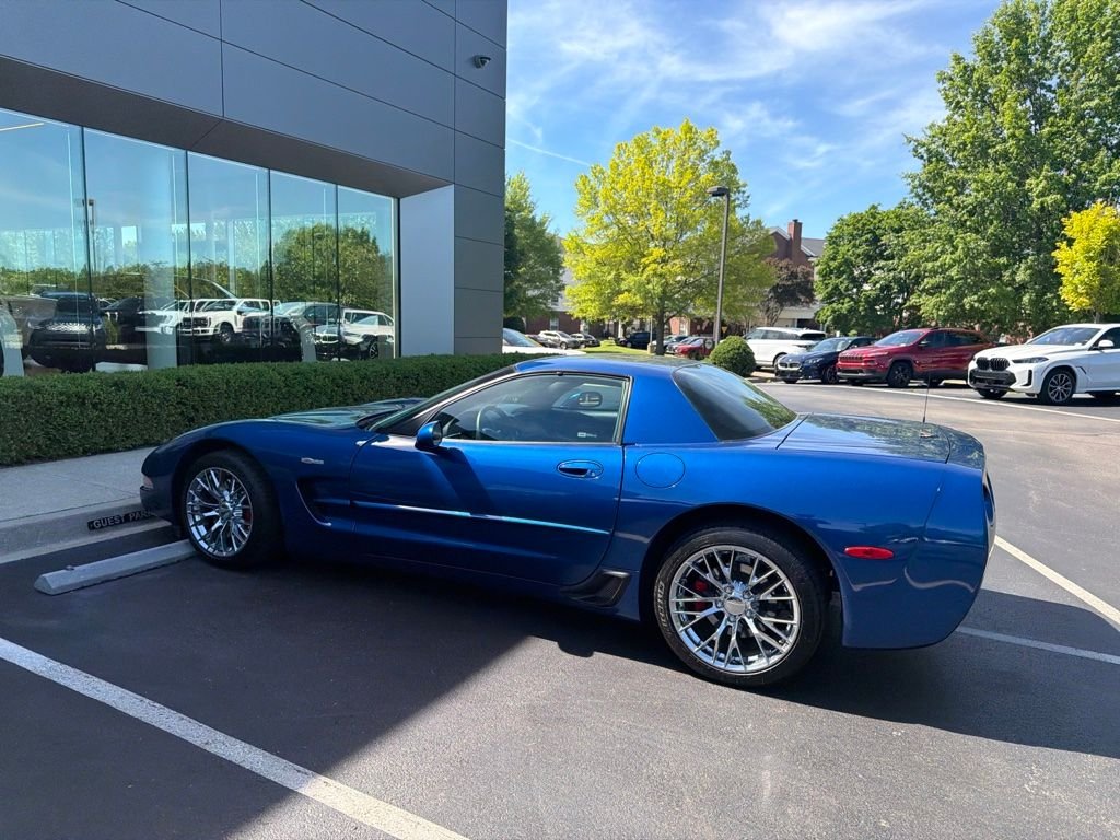 Used 2002 Electron Blue Metallic Chevrolet Z06 image 3