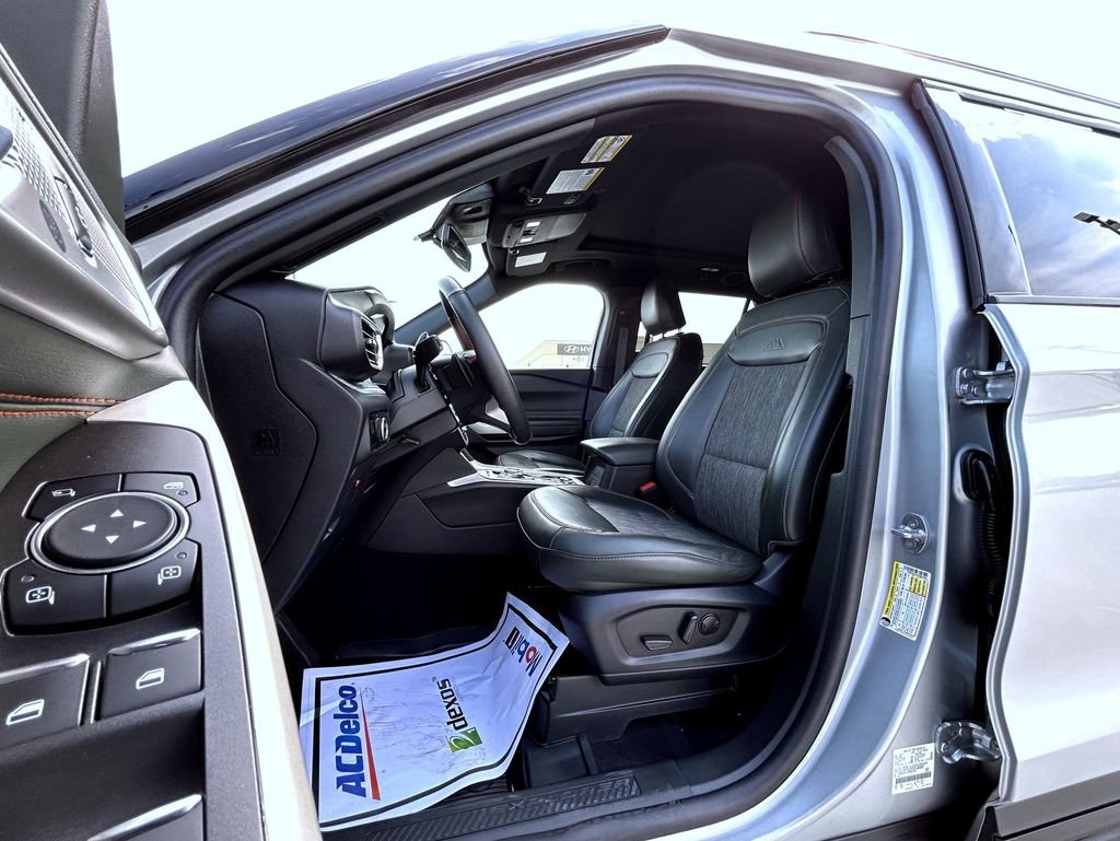 Used 2023 Silver Ford Timberline image 11
