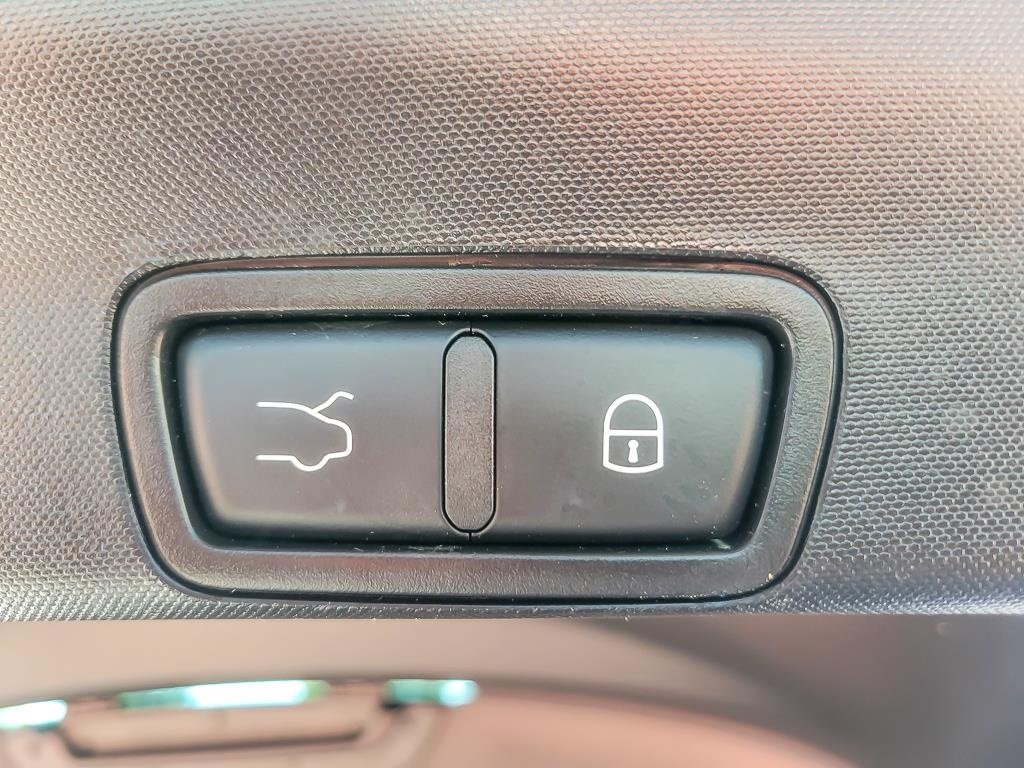 2022 ALFA ROMEO STELVIO - Image 21