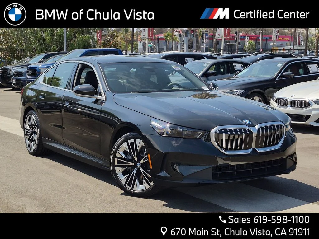 New 2027 Black BMW eDrive40 image 1