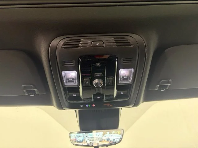 2026 GMC Yukon XL AT4 Ultimate - Photo 29
