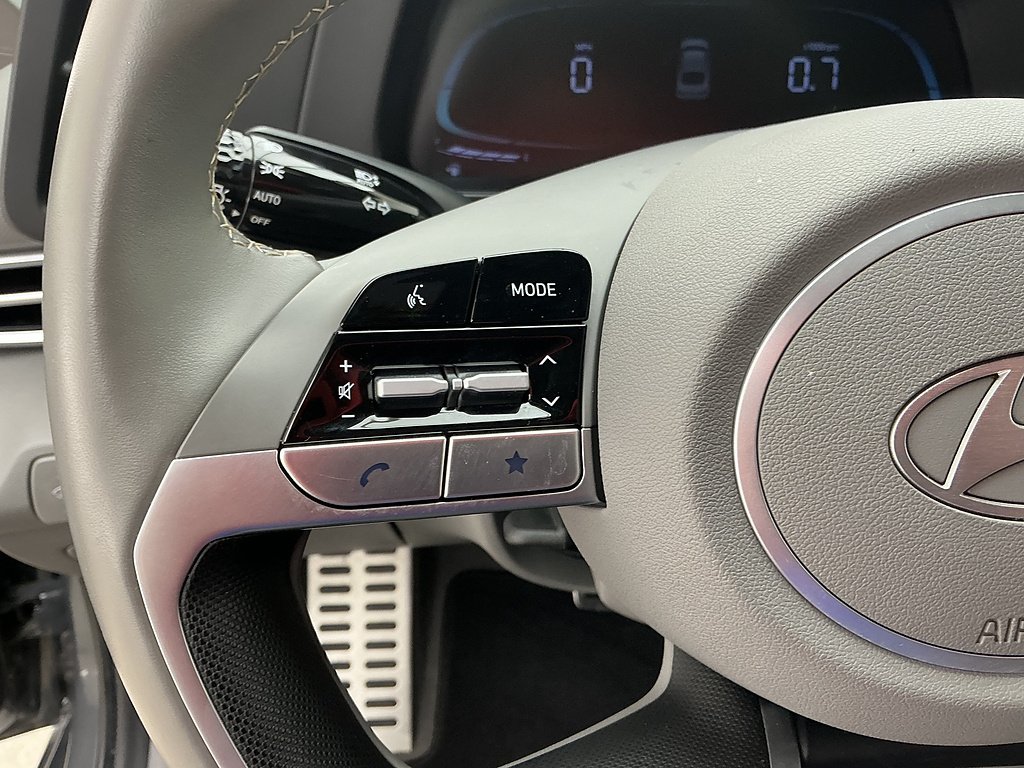 Used 2025 Ecotronic Gray Pearl Hyundai SEL Sport image 9