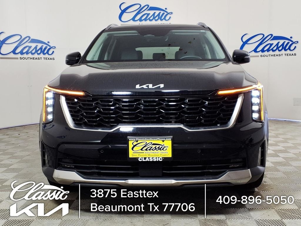 Used 2026 Black Kia EX image 3