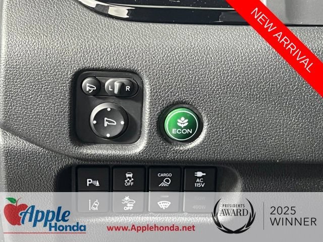 Used 2025 Platinum White Pearl Honda AWD BLACK EDITION image 48
