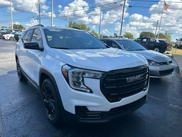 Certified Used 2024 Summit White GMC SLE image 6