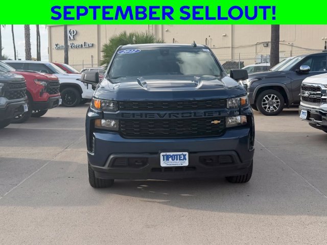 Used 2022 NORTHSKY BLUE METALLIC Chevrolet Custom image 9