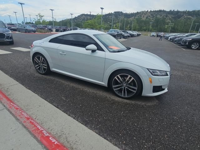 Used 2017 White Audi 2.0T image 3