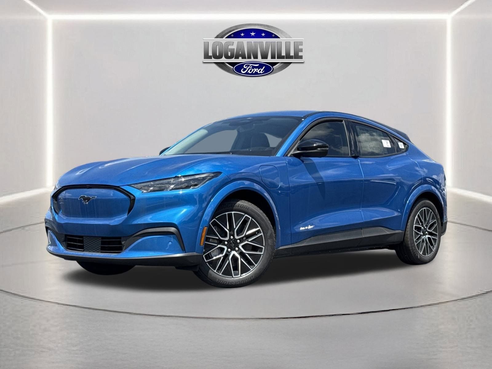 2025 Ford Mustang Mach-E