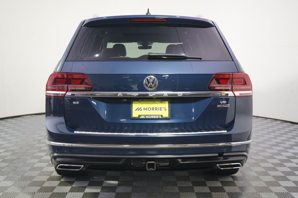 Used 2019 Blue Metallic Volkswagen 3.6L V6 SE image 5