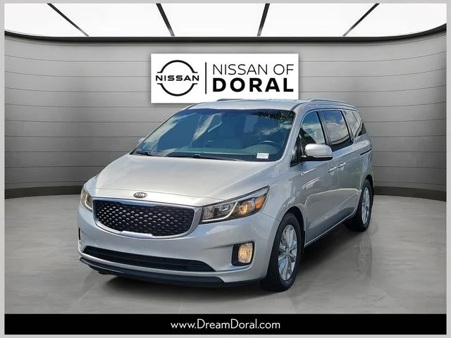Used 2015 Silver Kia EX image 1