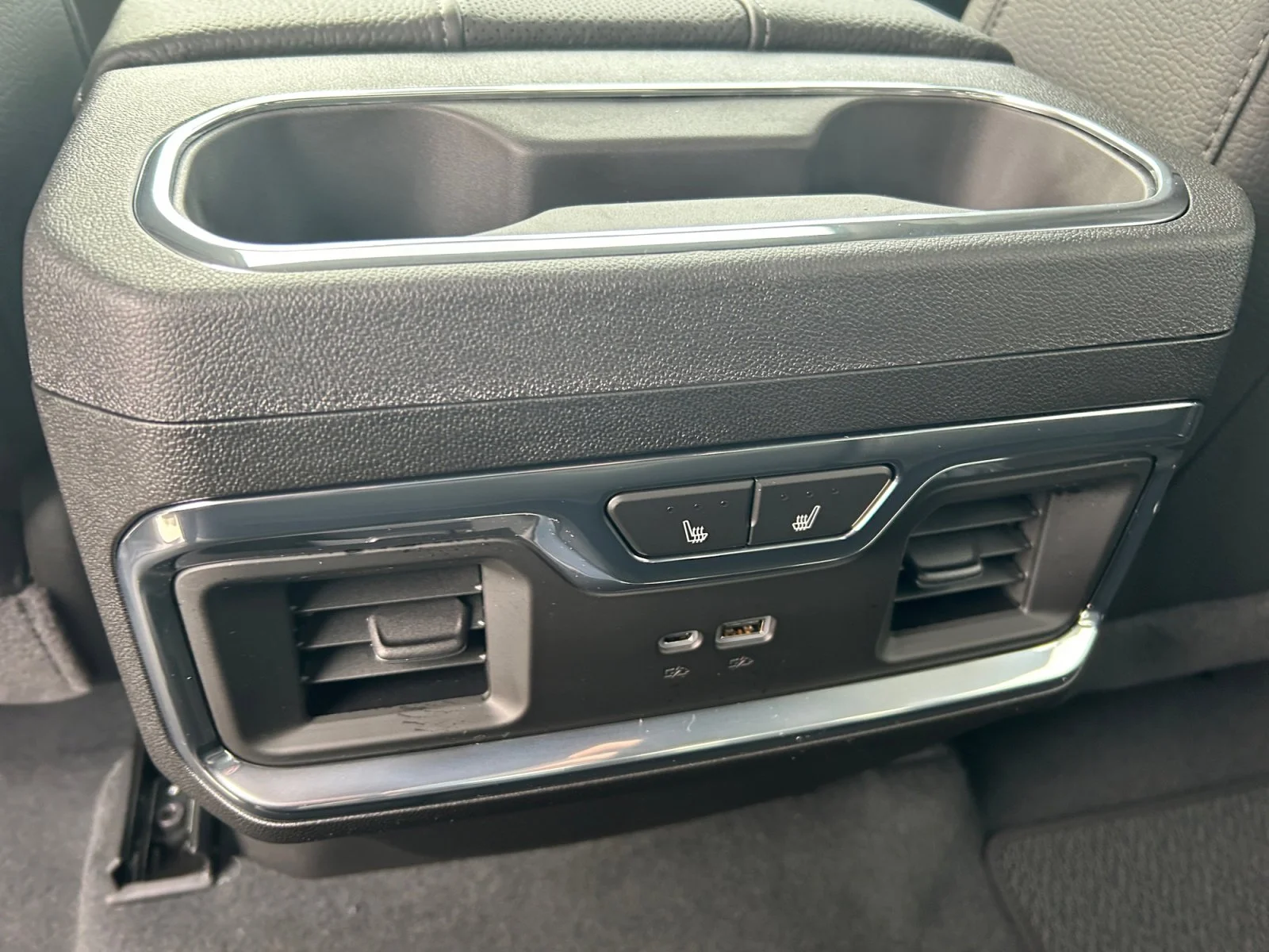 New 2026 Summit White GMC Denali image 20