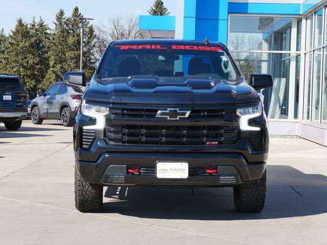 Used 2022 Chevrolet Silverado 1500 LT Trail Boss with VIN 3GCUDFEL1NG677301 for sale in Eden Prairie, Minnesota