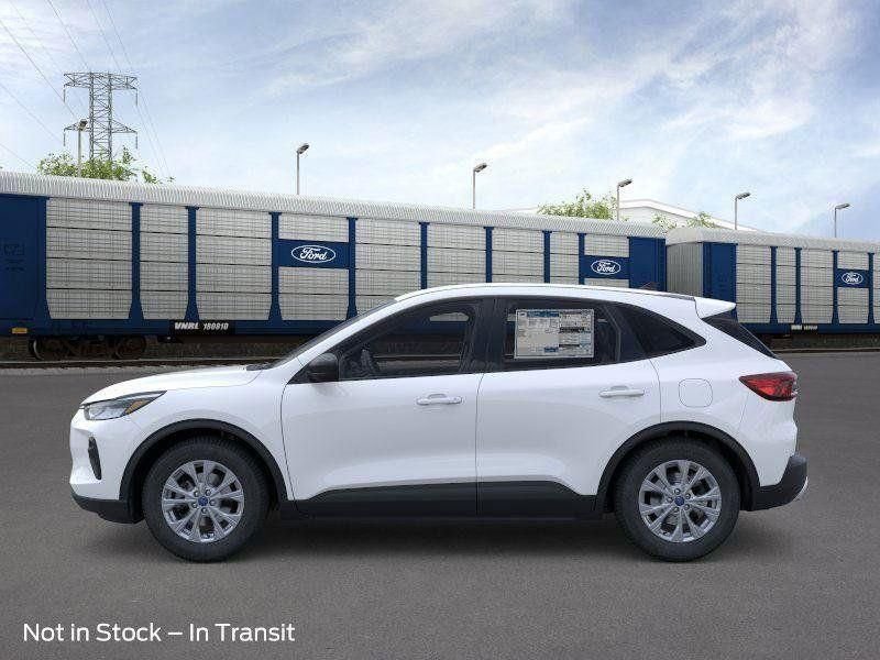 New 2026 Oxford White Ford Active® image 3