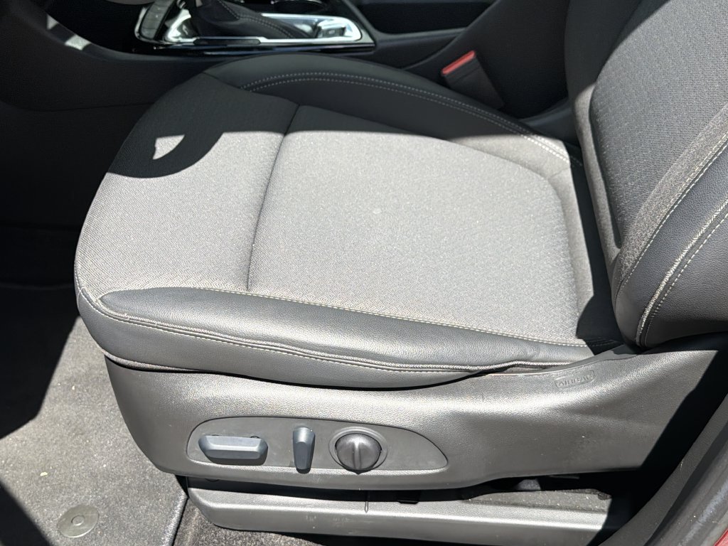 Certified Used 2023  Buick Preferred image 22