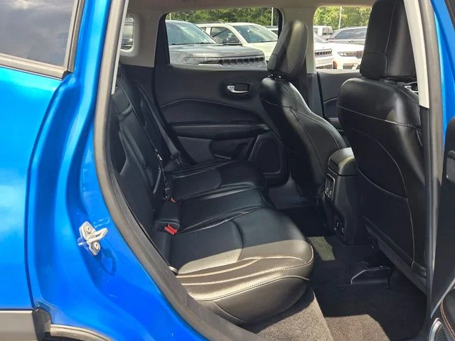 Used 2018 Blue Jeep Limited image 15