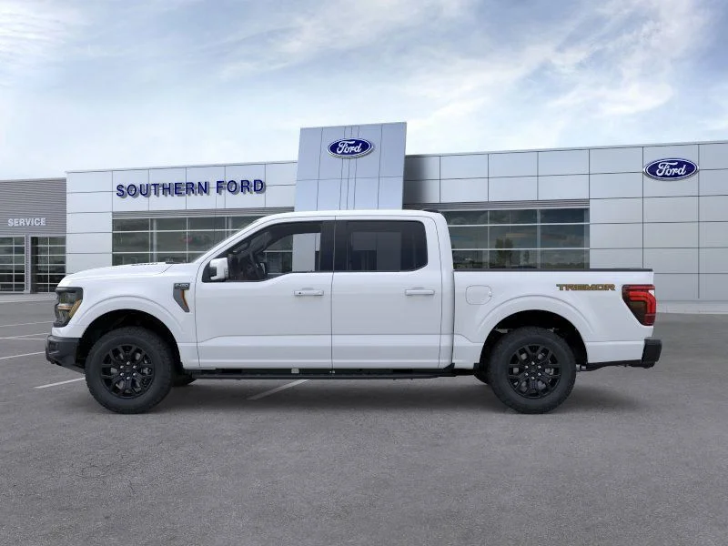 New 2025 Oxford White Ford Tremor image 3