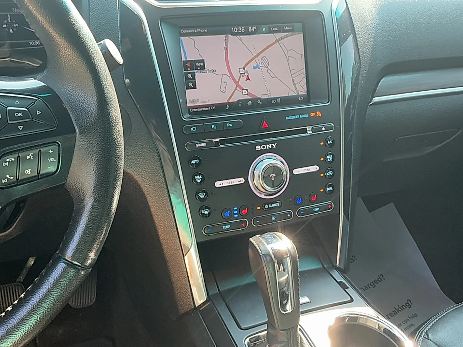 Used 2016  Ford Limited image 10