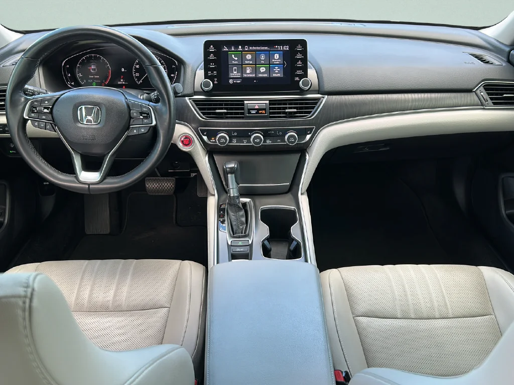 Used 2022 White Honda EX-L image 13