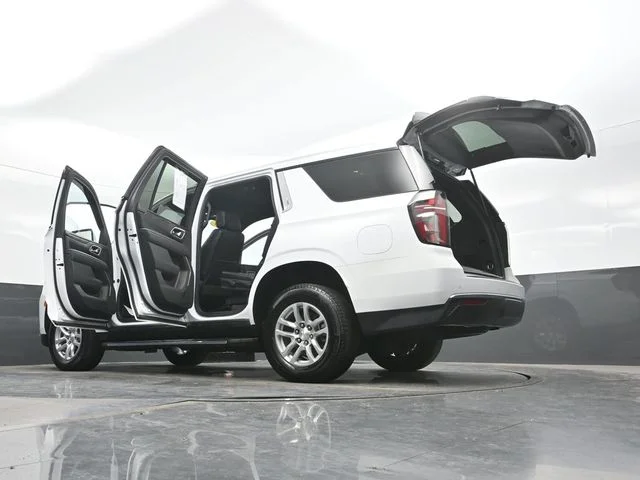 Used 2024 White Chevrolet LS image 19
