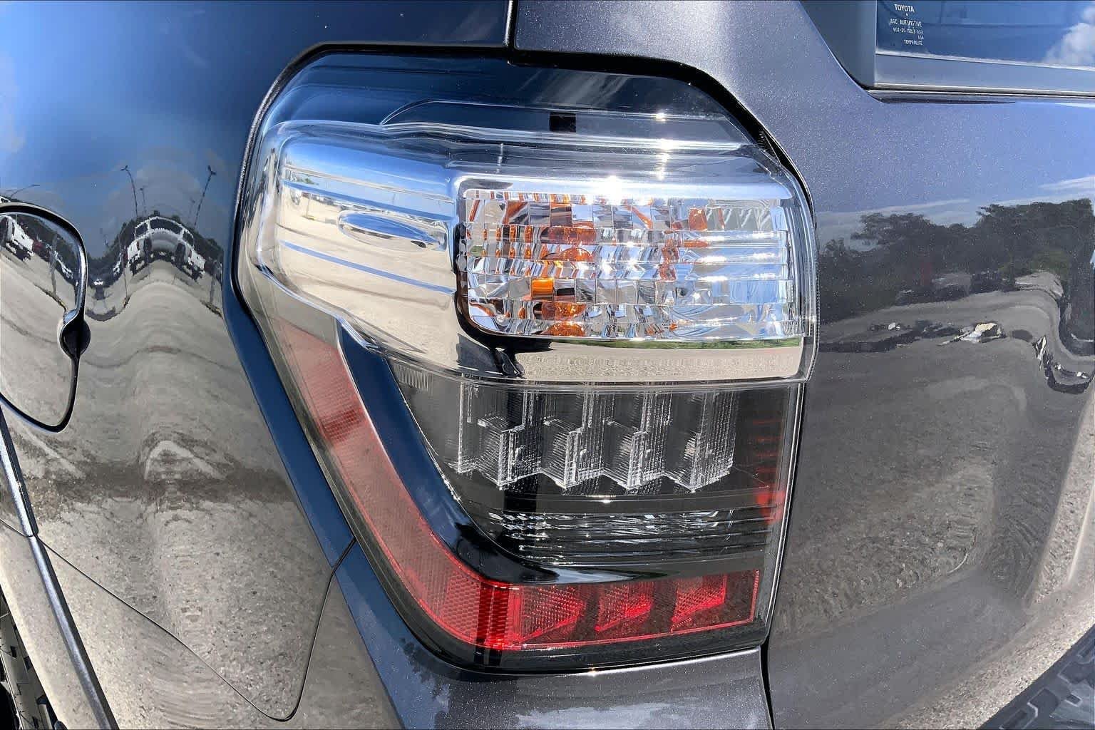 Used 2023 Magnetic Gray Metallic Toyota SR5 Premium image 28